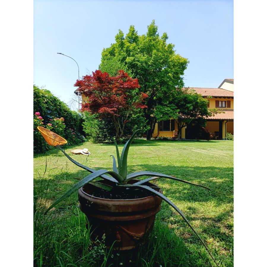 Villa Rustico Viboldone Екстер'єр фото